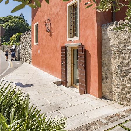 Rambaldi Apartments In Casa Nr 3 Bardolino Exteriör bild